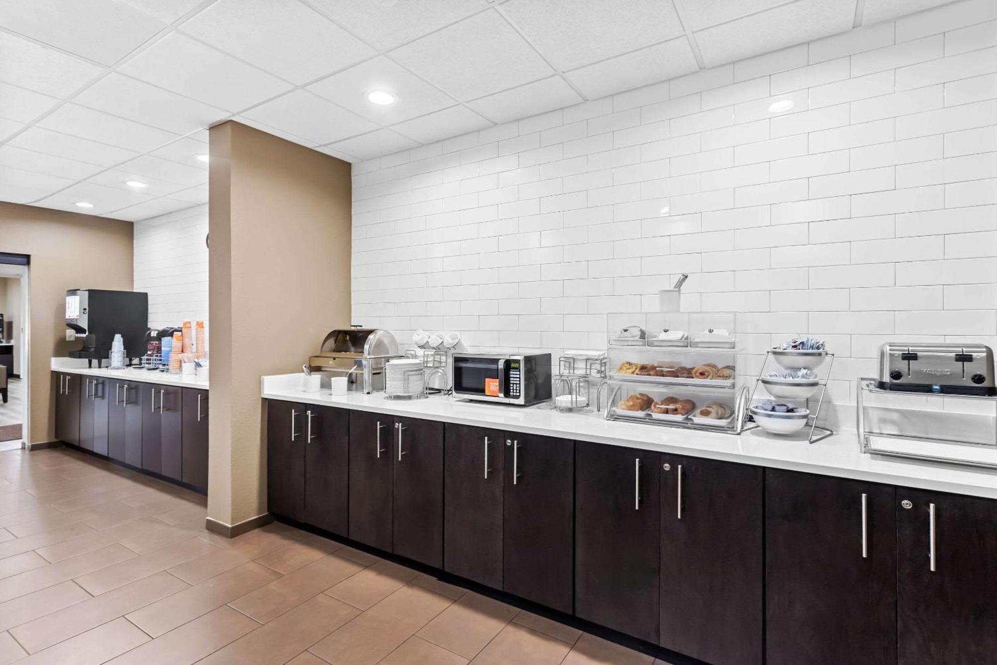Comfort Inn & Suites Grenada Ngoại thất bức ảnh
