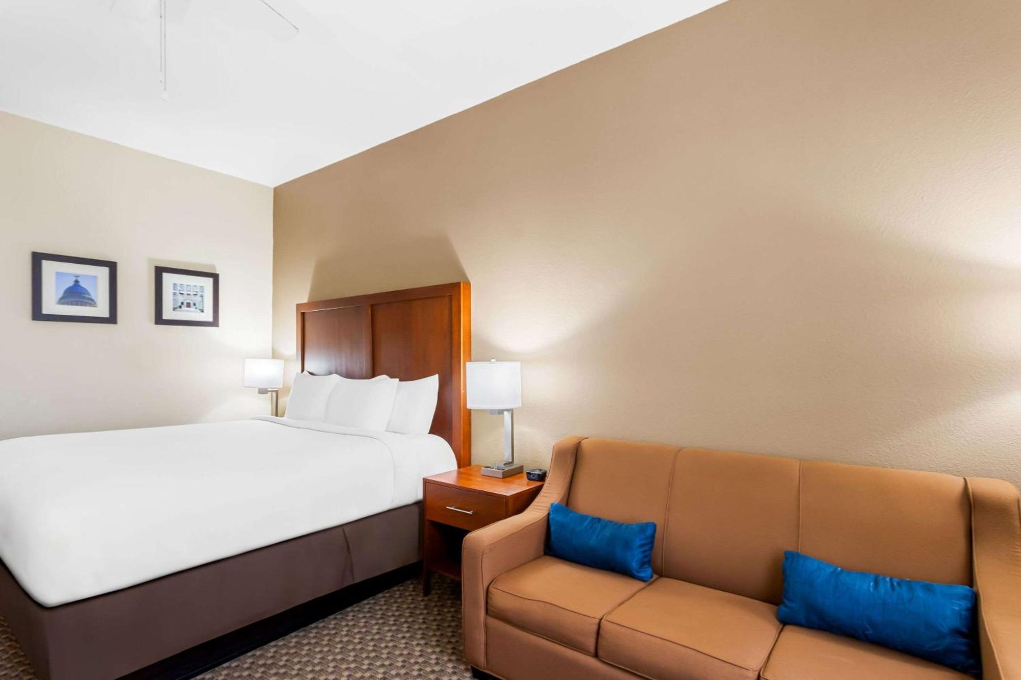 Comfort Inn & Suites Grenada Ngoại thất bức ảnh