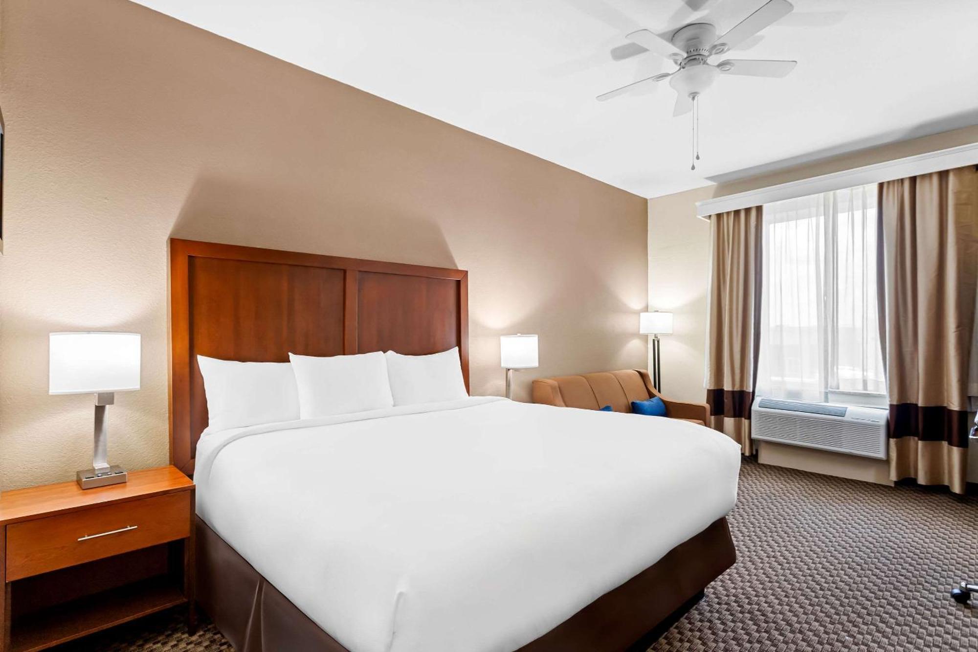 Comfort Inn & Suites Grenada Ngoại thất bức ảnh