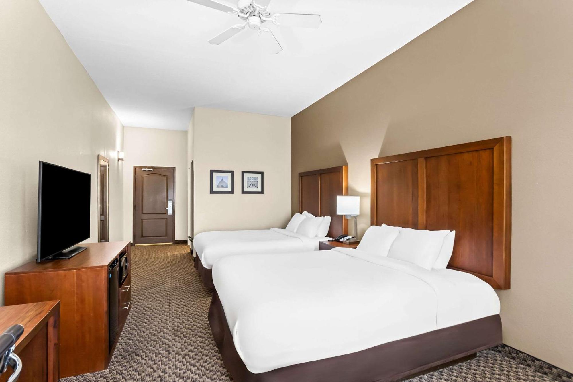 Comfort Inn & Suites Grenada Ngoại thất bức ảnh