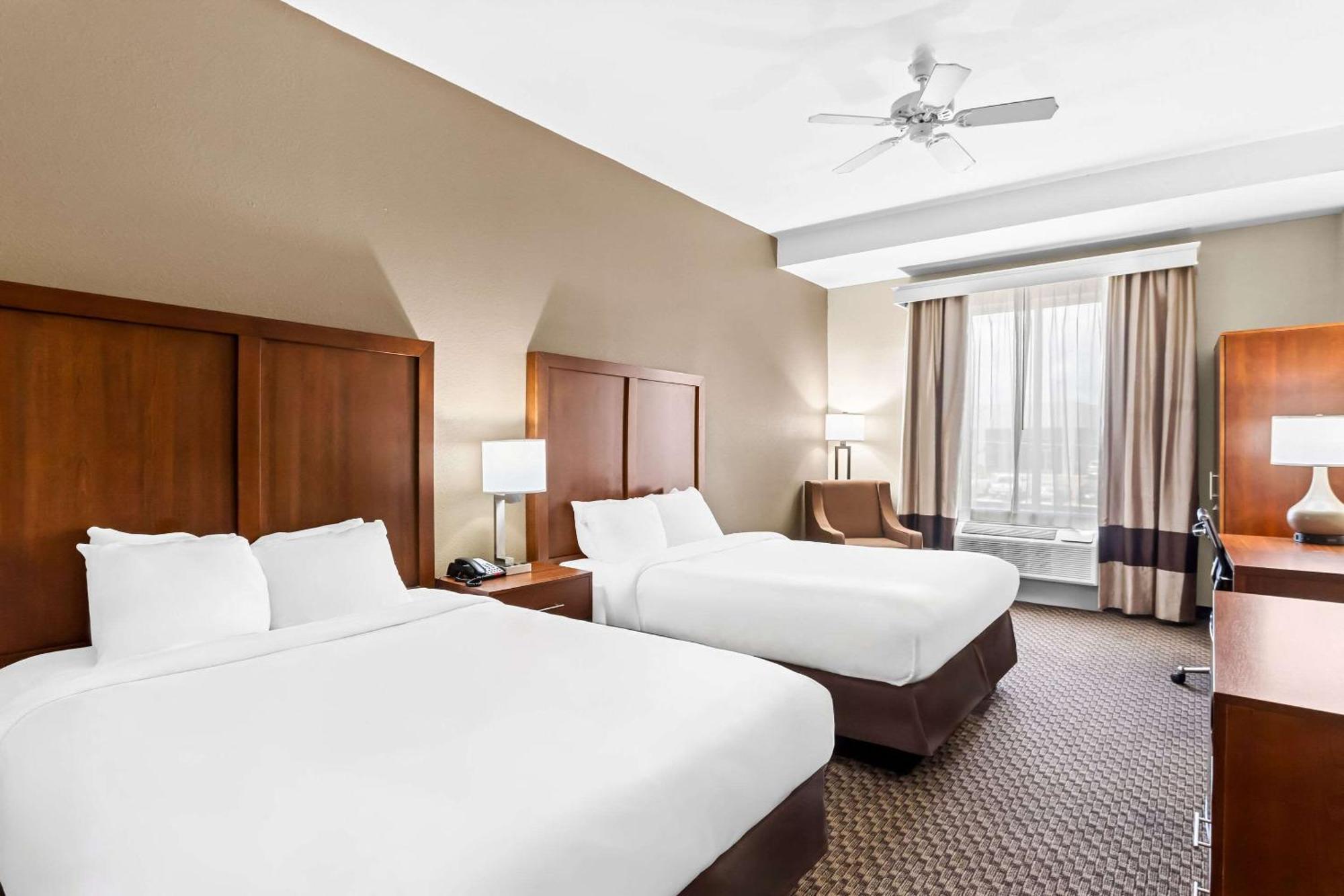 Comfort Inn & Suites Grenada Ngoại thất bức ảnh
