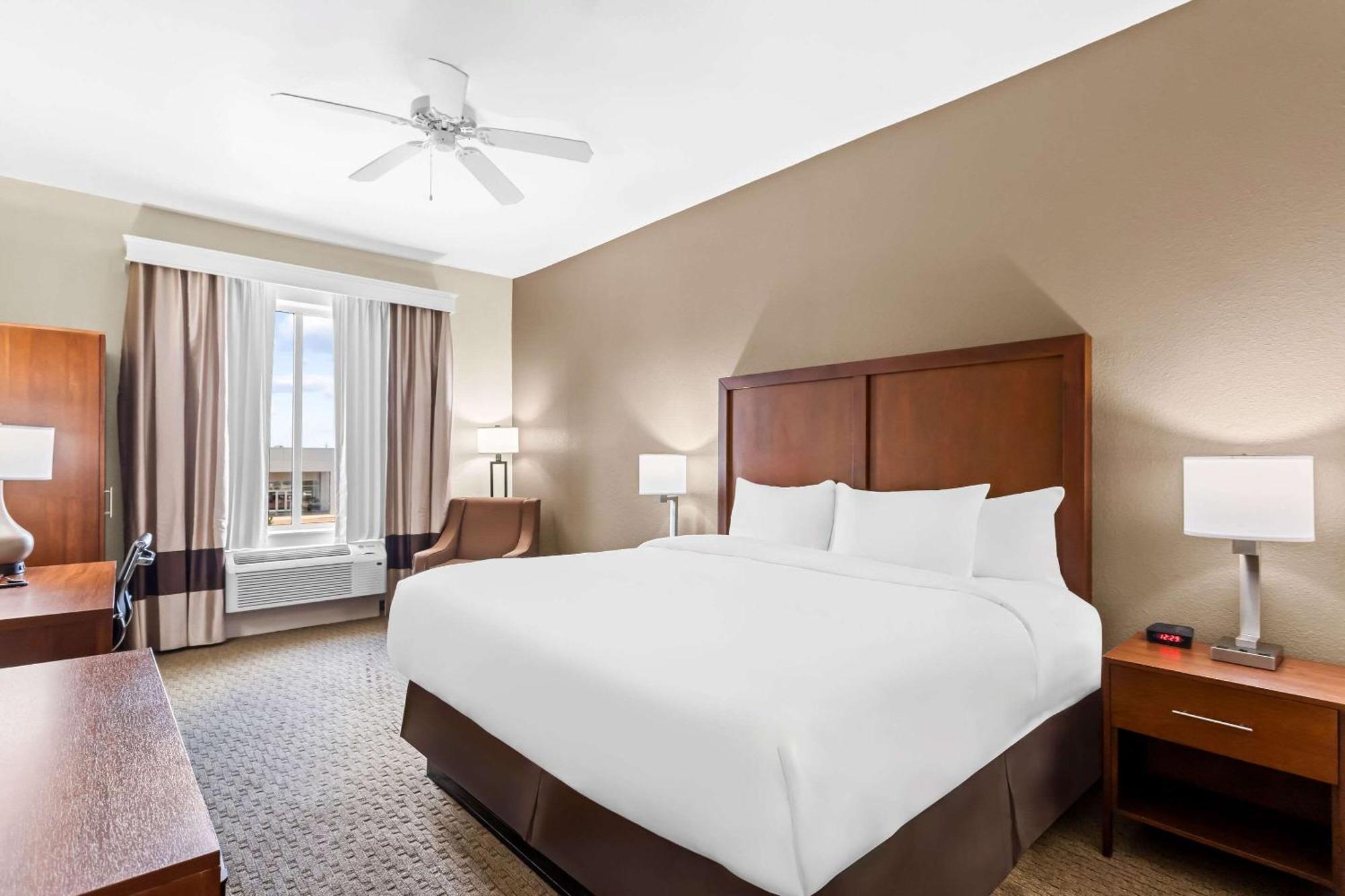 Comfort Inn & Suites Grenada Ngoại thất bức ảnh