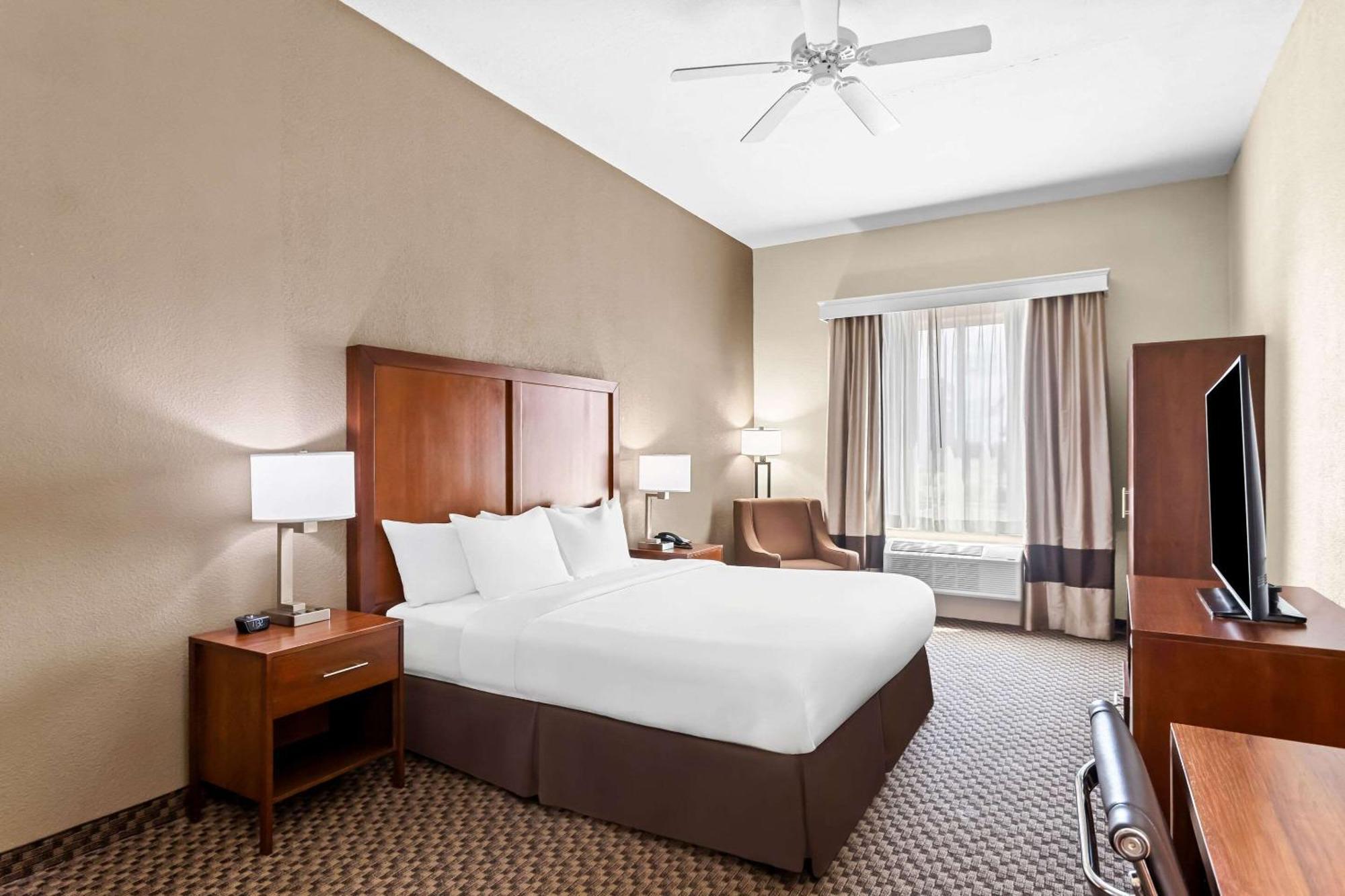 Comfort Inn & Suites Grenada Ngoại thất bức ảnh