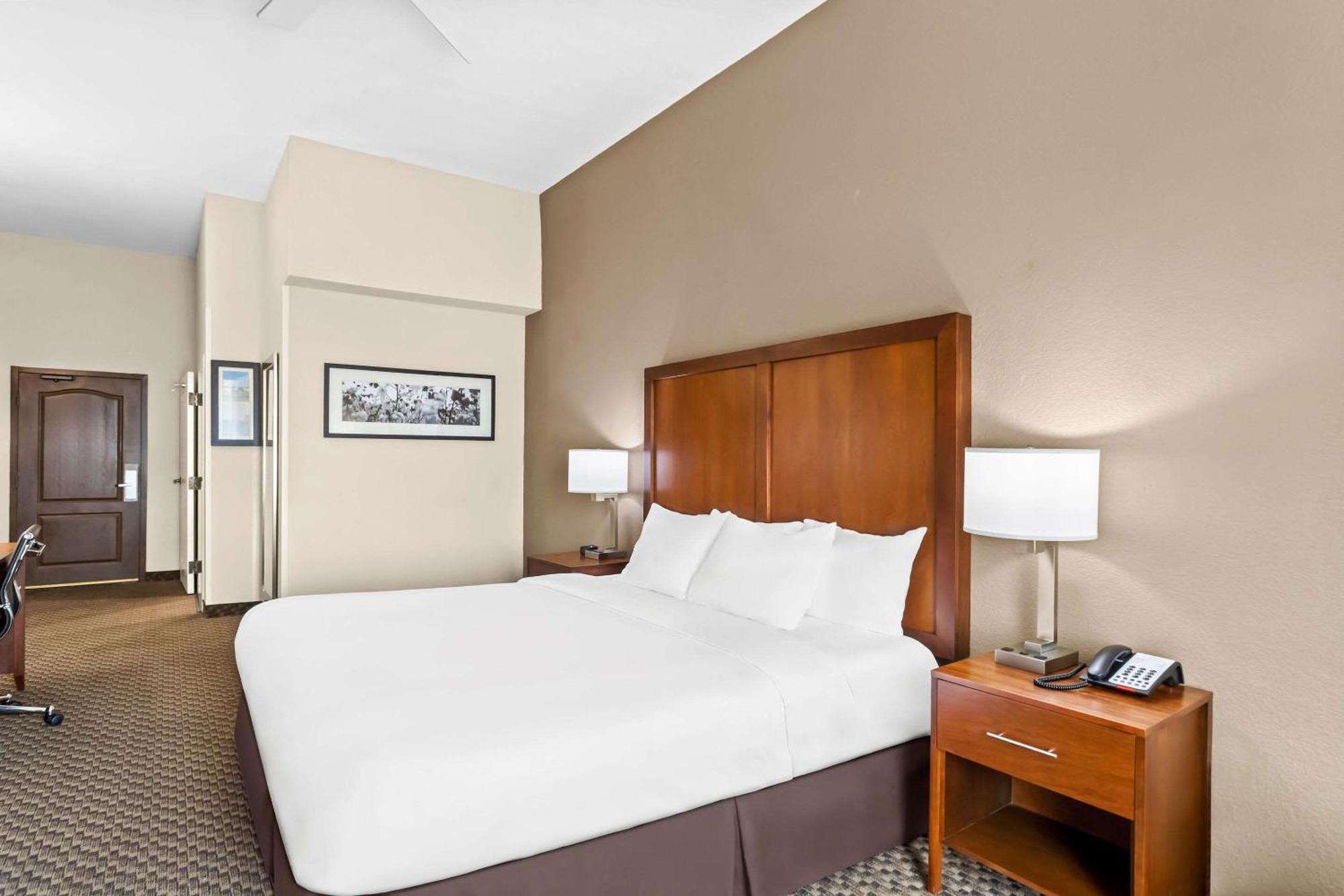 Comfort Inn & Suites Grenada Ngoại thất bức ảnh