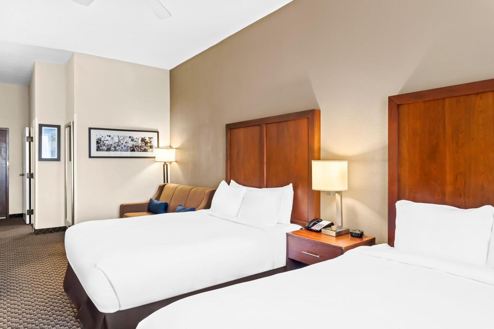 Comfort Inn & Suites Grenada Ngoại thất bức ảnh